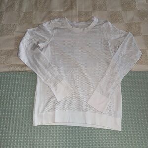 Lululemon swiftly breathe long sleeve top size 6